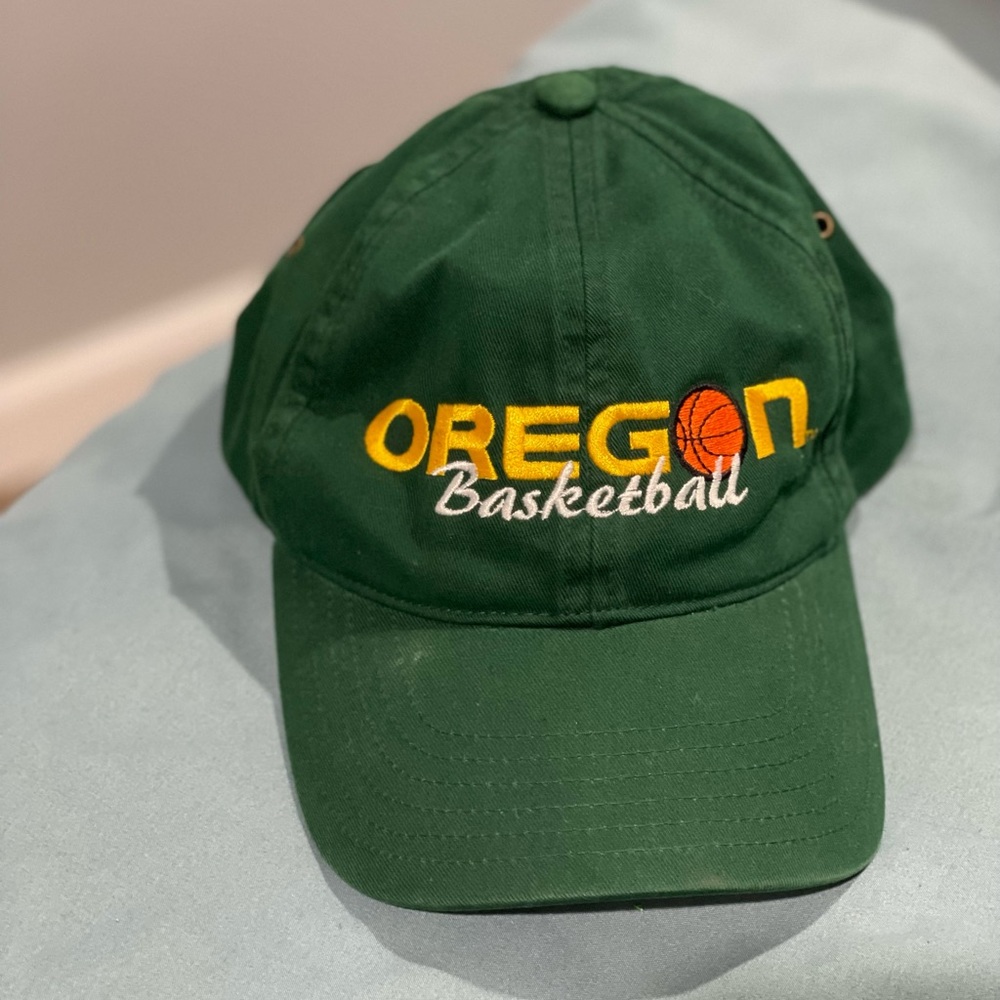 Oregon Basketball Hat